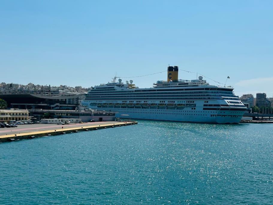 Blue Suite At Piraeus Port Εξωτερικό φωτογραφία